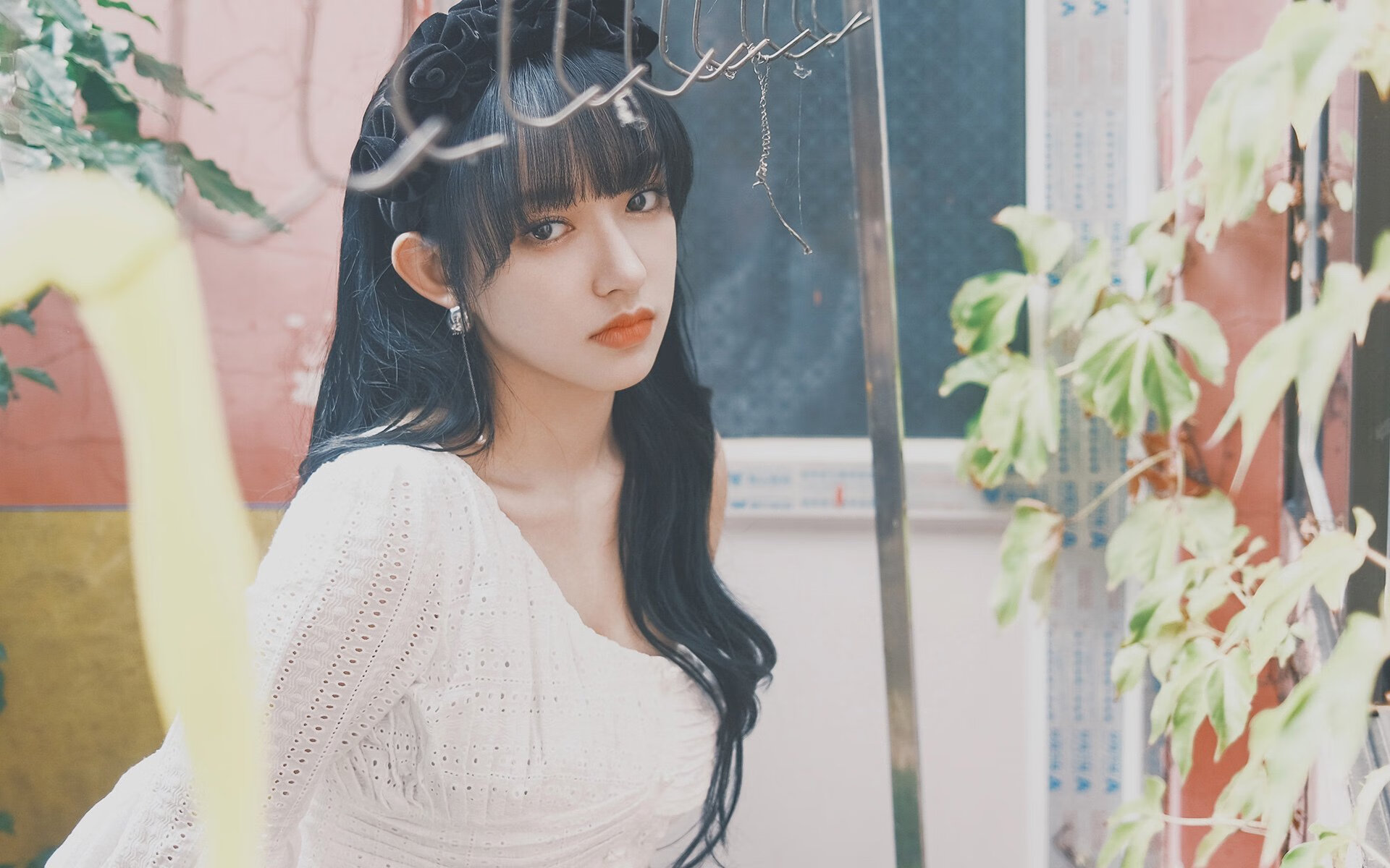 张雨霏强项出击 中国接力蝶泳段领先，张雨霏晋级蝶泳决赛